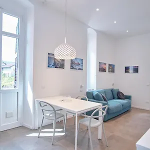 Casa Contra , La Spezia Italien