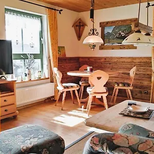 Apartment Bei Tannenbaums, Oberstaufen/kalzhofen, Oberstaufen
